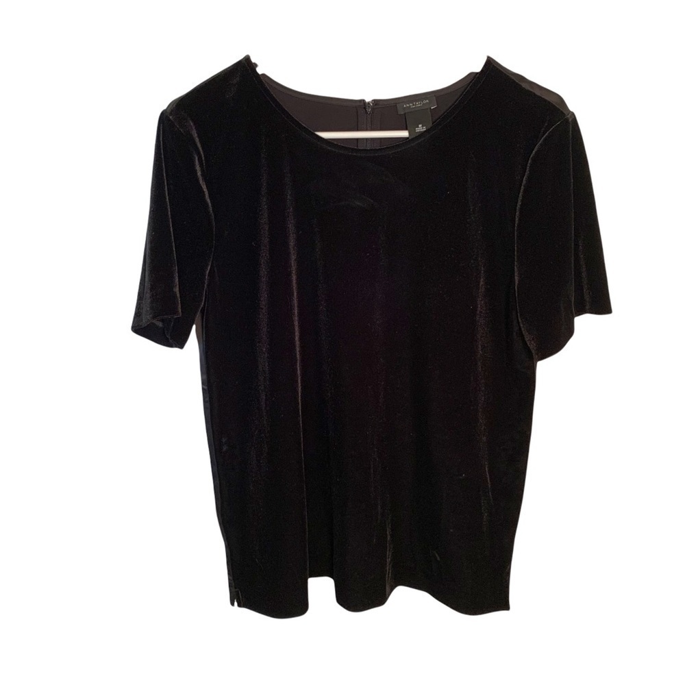 Ann Taylor Women's Size Medium‎ Velvet Blouse Short Sleeve Black Mixed Media